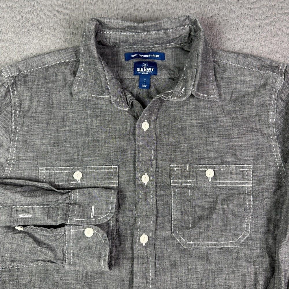Old Navy Chambray Work Shirt Mens M Gray Slim Cat Eye Buttons Pockets Denim